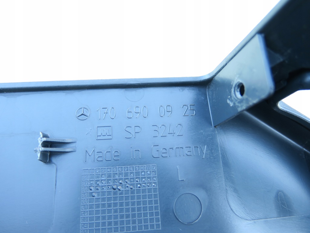Пластик защита левая mercedes slk w170 r170 Оригинал