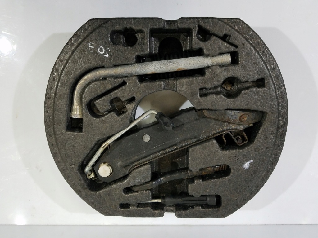 фото №1, Набор ремонтный домкрат ключ вкладыш vw eos