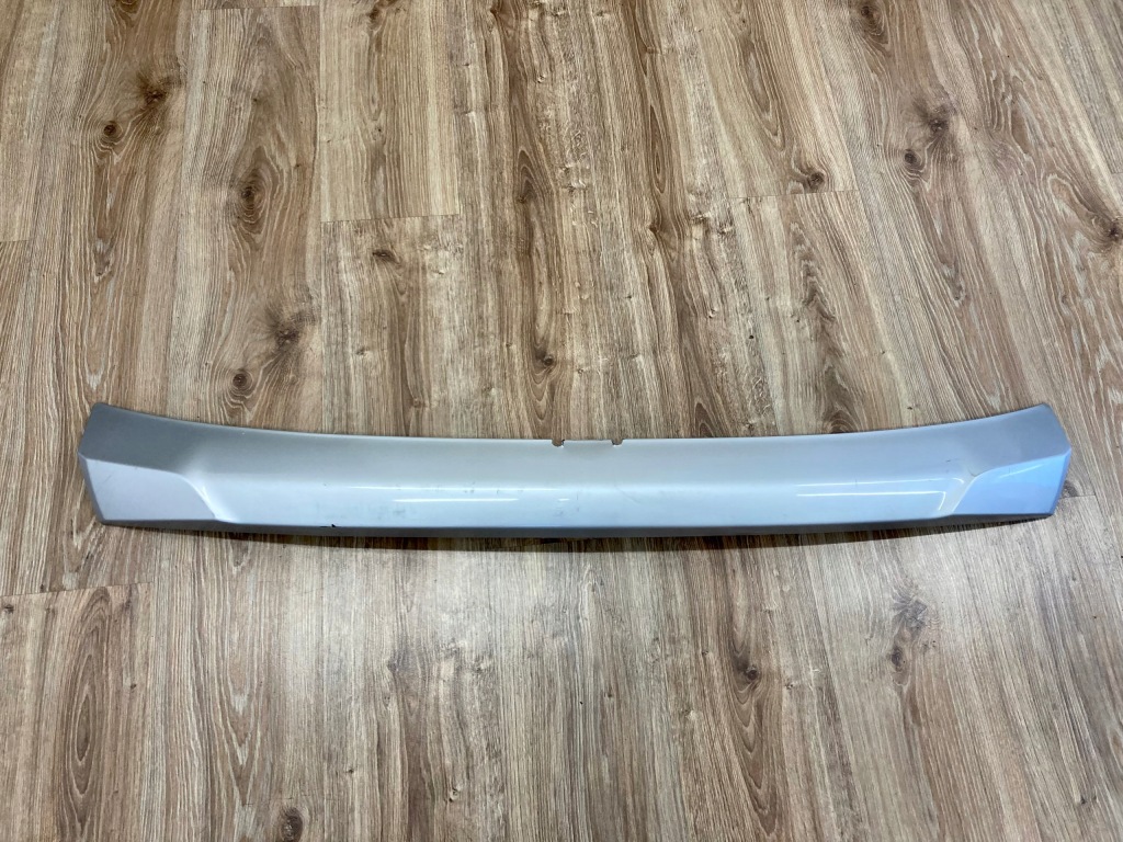 фото №1, Mitsubishi outlander iii lift молдинг накладка w бампер задний