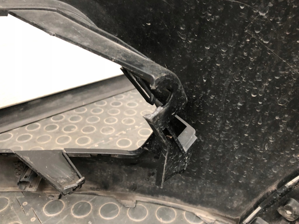 Купить Бампер ford kuga mk2 vignale рестайлинг  перед