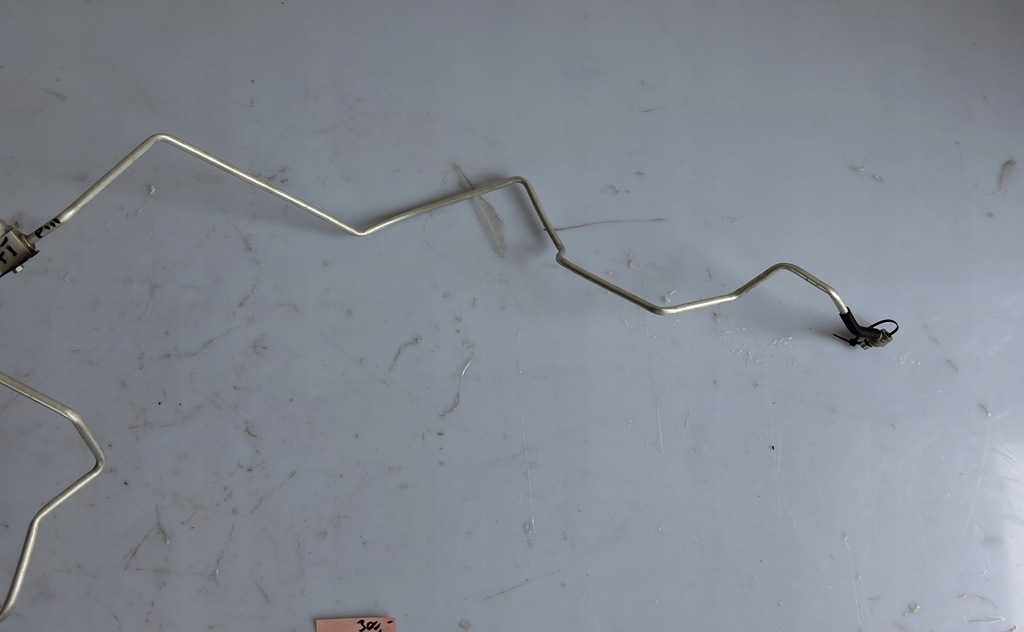 фото №4, Toyota prius iii prius plus lift трубка шланг кондиционера