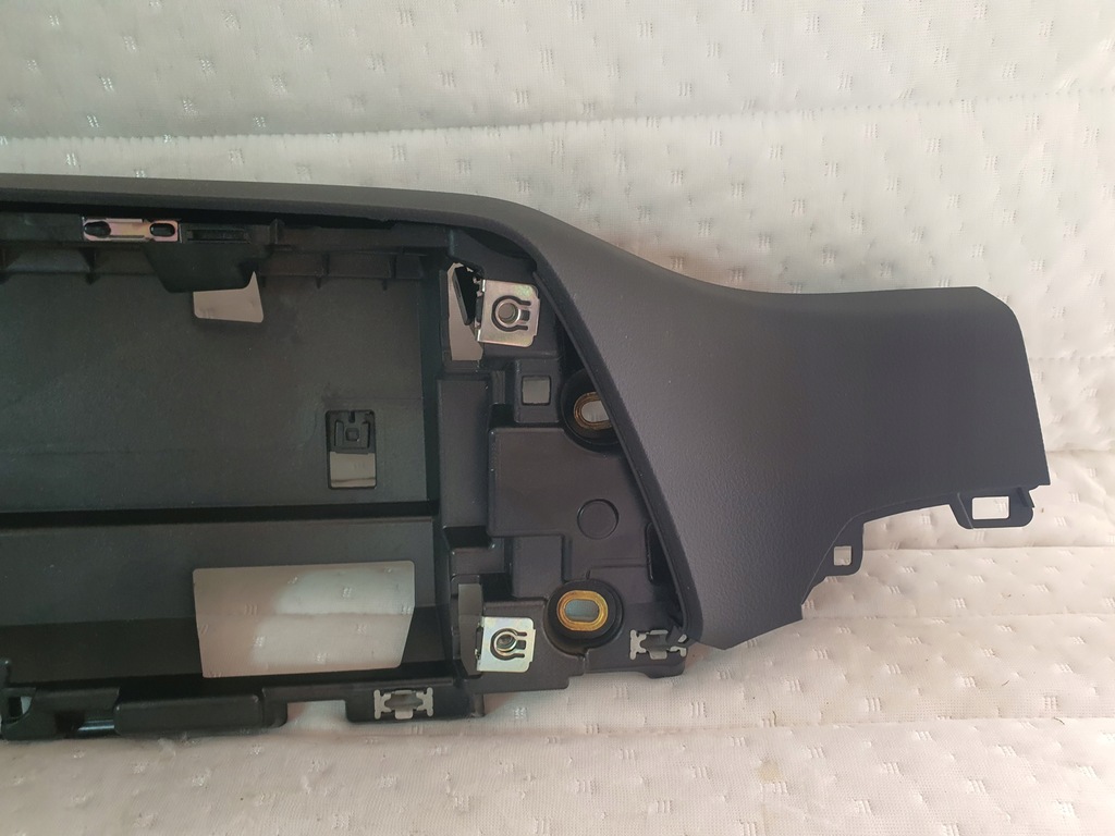 фото №7, Молдинг кронштейн декора консоли led audi a6 c8 a7