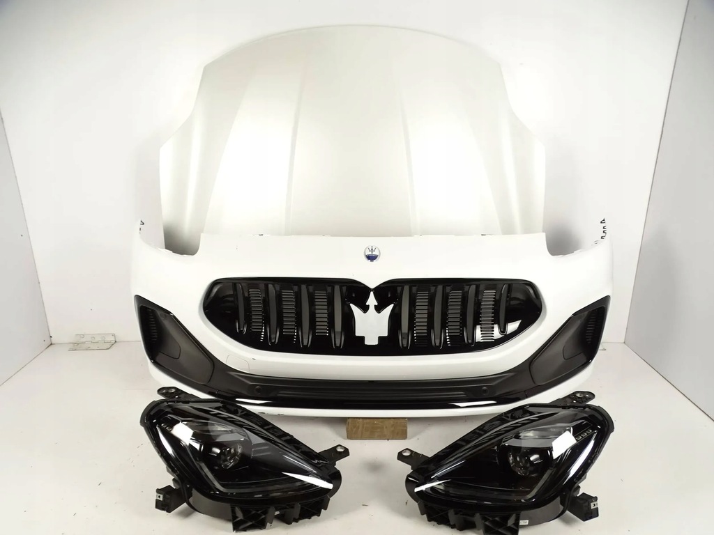 фото №1, Бампер перед передний maserati grecale folgore idealny kpl радар + pdc