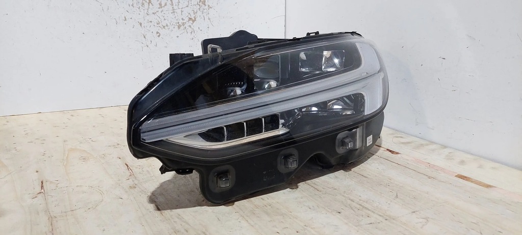 фото №7, Volvo s90, v90 2018 лампи передні