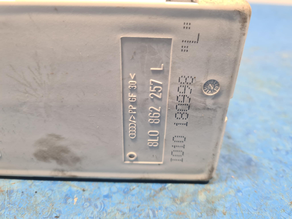 фото №6, Audi a4 b5 1.9 tdi помпа центрального замка 8l0862257l