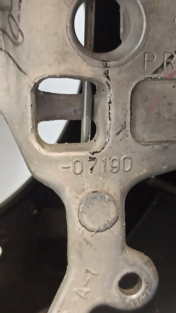 фото №12, Suzuki swift mk8 воздуховод