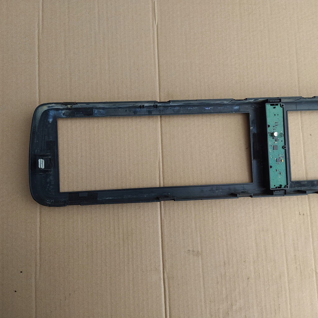 фото №7, Рамка защита спидометра mercedes w222 a2176800575