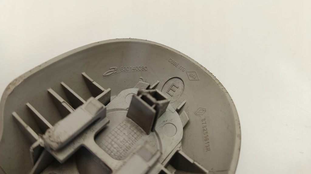 фото №12, Renault zoe регулювання поперечина