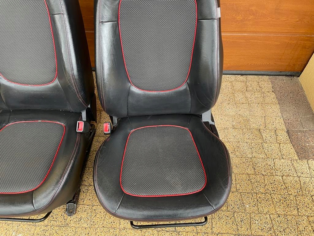 фото №4, Hyundai i20 08 - сидіння сидіння заднє сидіння шкіра 5d