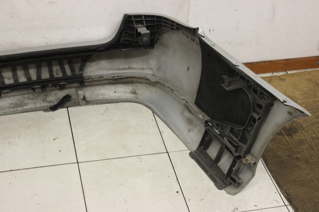 фото №13, Бампер задняя задний mercedes w211 kombi 2002r- 744