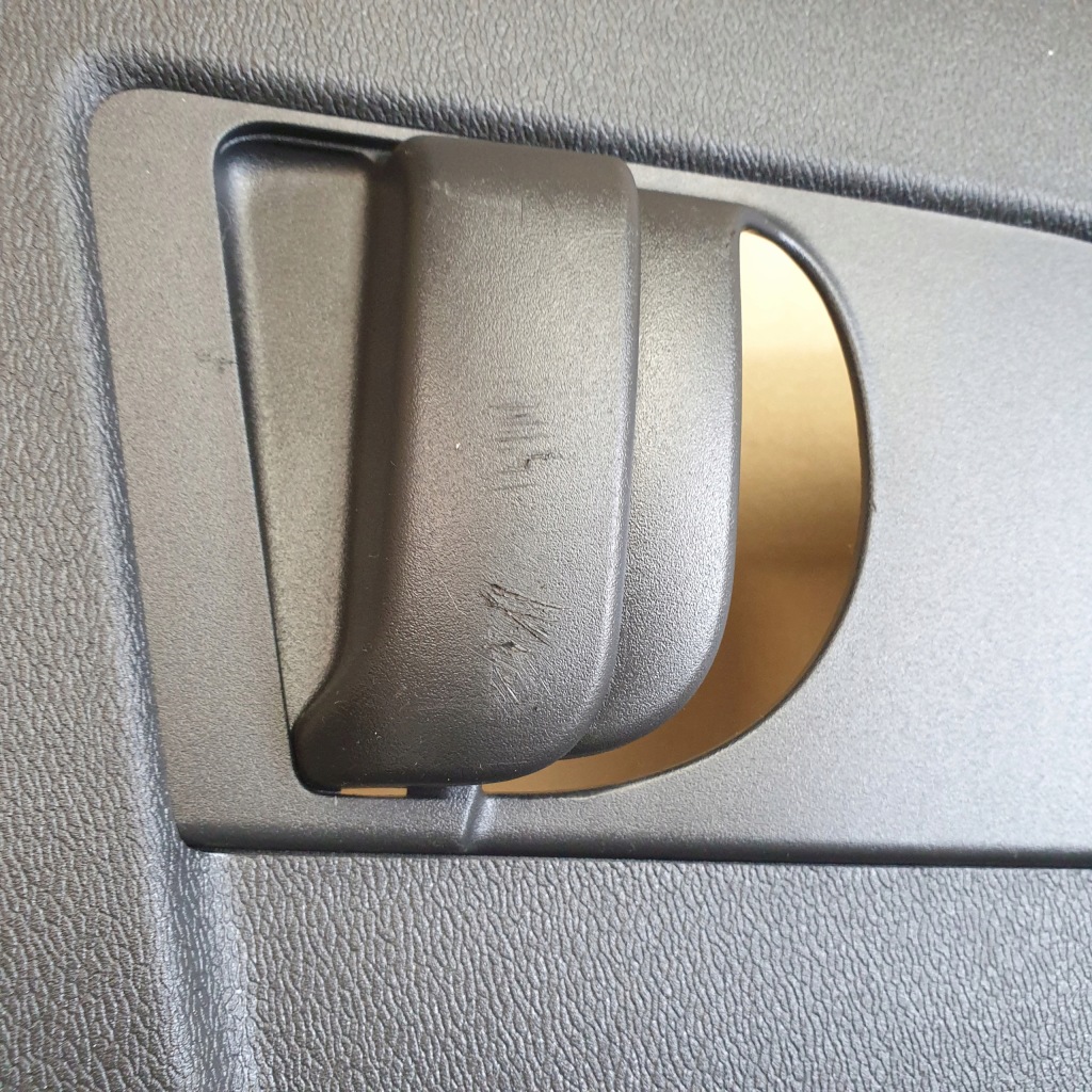 фото №4, Захист обшивка стійка права середина volvo xc40 ii