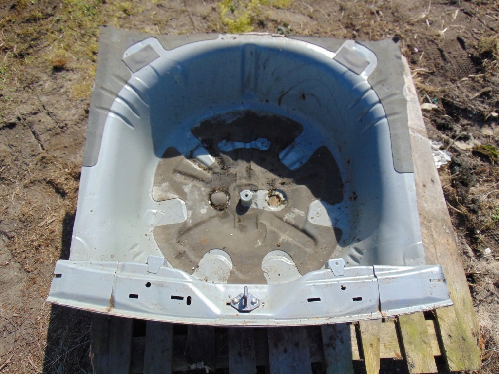 фото №1, Пол поддон багажника pas задний mazda 6 gh kombi