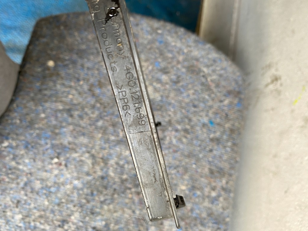 фото №11, Воздуховод воздуха рамка радиатора audi rs6 4g0