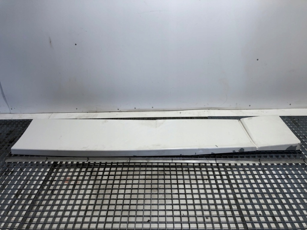 фото №1, Ветровик кабины правая volvo fh