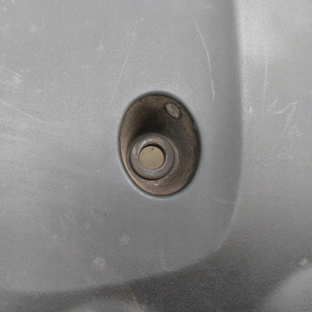 фото №7, Nissan primera p12 1.8b защита крышка двигателя