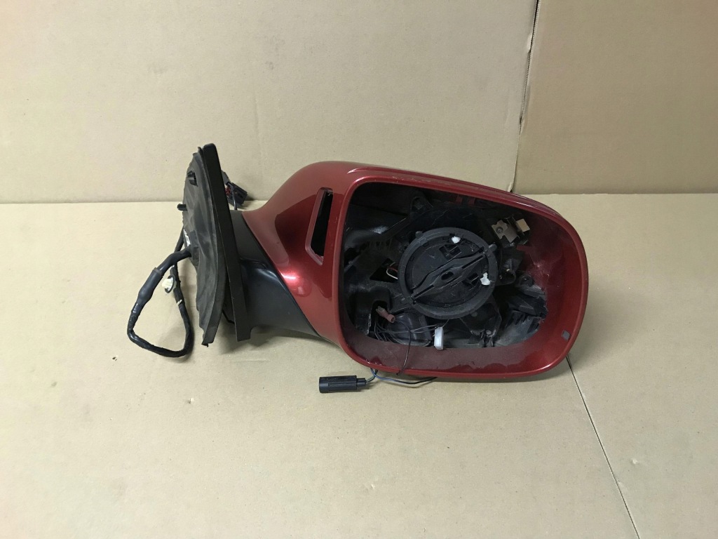 фото №1, Audi q7 4l зеркало правое ассистент 4l1857410