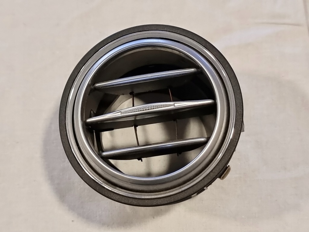 фото №1, Mercedes w222 решётка обдув