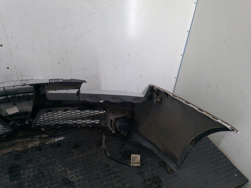 Бампер перед alfa romeo 159 565/a Зі Шроту