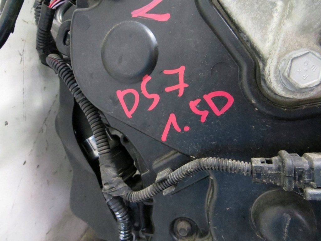 Citroen ds7 crossback 1.5 двигатель комплект  10q4ep yh01 с Разборки