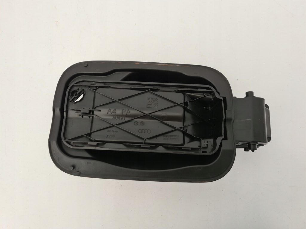 фото №1, Крышка заливной топлива audi a4 b9 8w0809906