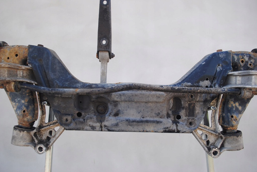 фото №4, Подрамник подрамник балка двигателя skoda fabia i vw polo iv