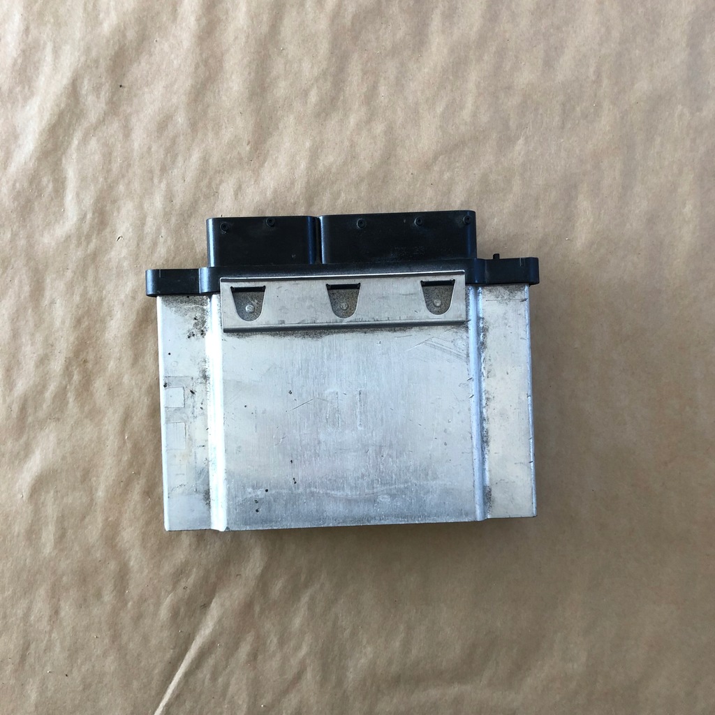 фото №4, Модуль блок керування бортовий комп'ютер двигуна vw 04e907309af