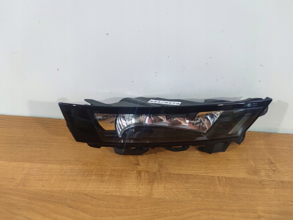 фото №1, Skoda rapid 17-21 rok правий протитуманна фара оригінальний 5ja