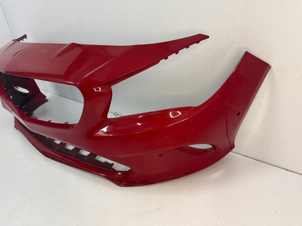 Mercedes cla c117 w117 a117 рестайлинг  бампер перед передний без пакет amg Недорого