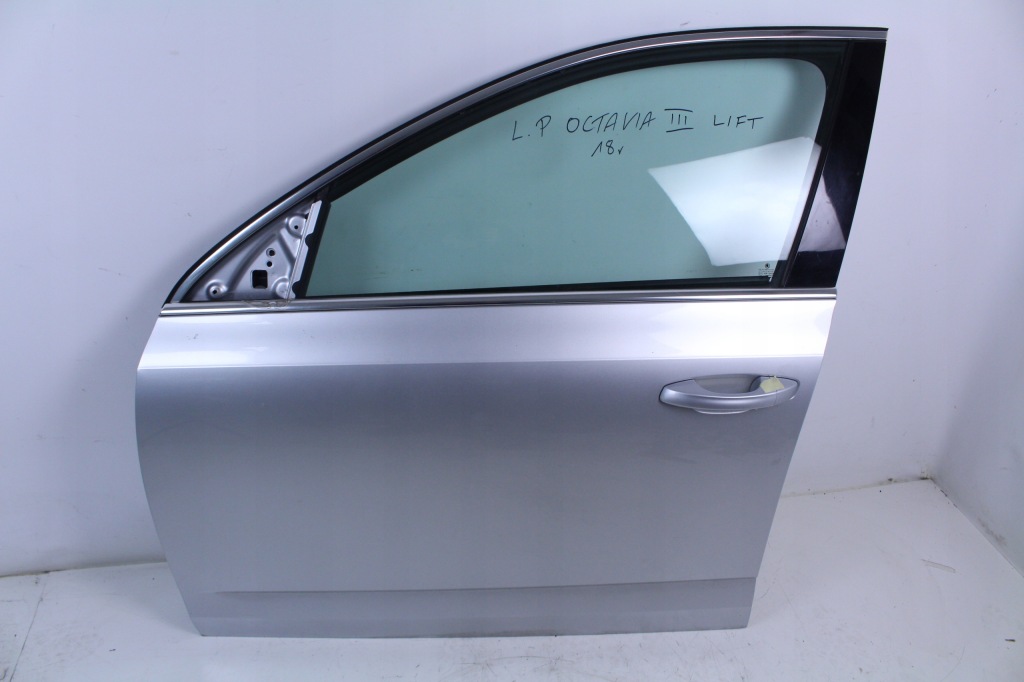 фото №1, Двері лівий перед skoda octavia iii lift 18r.