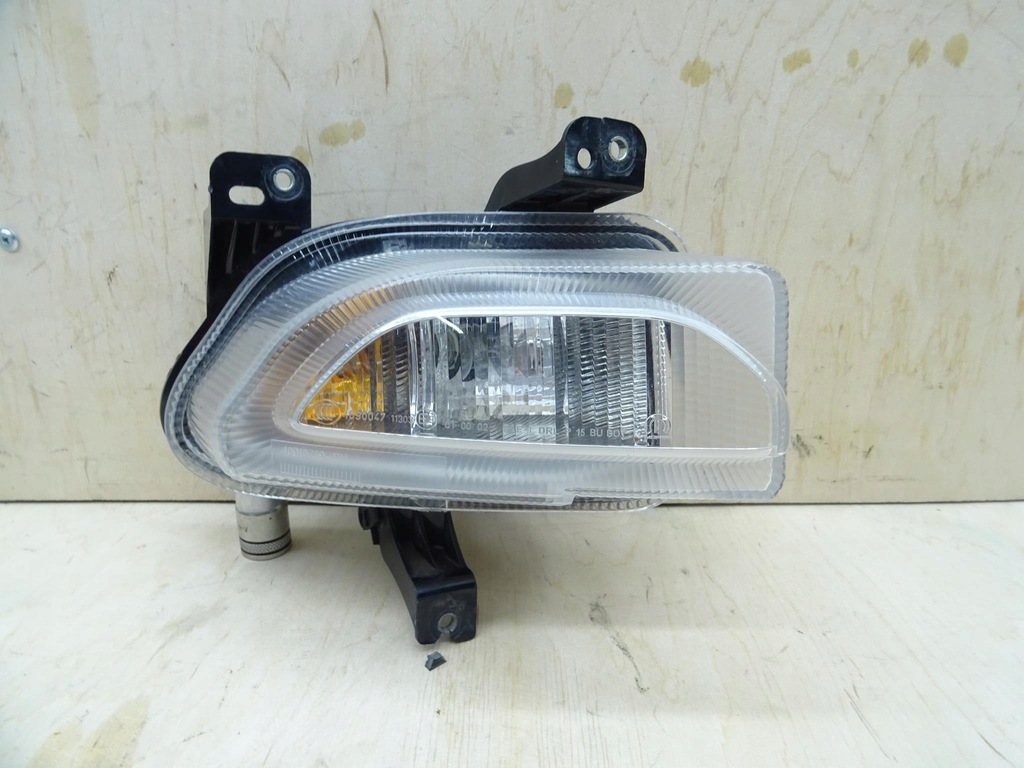 фото №1, Jeep renegade 2017 свет поворотник правый 00519531170