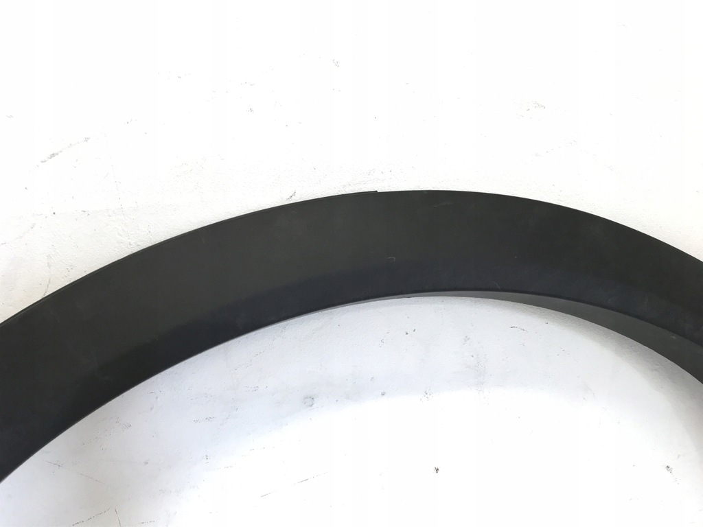 фото №3, Молдинг правая задняя ford mustang lj8b-r286d02-aew