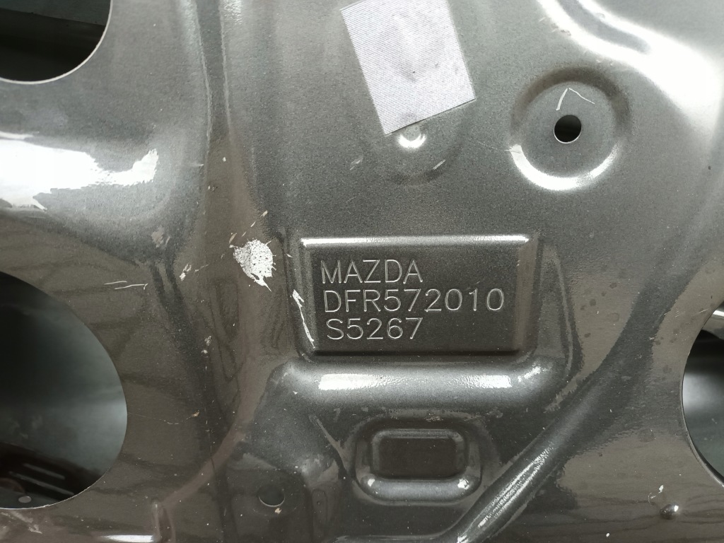 Дверь правое  задняя mazda cx-30 задняя правый  cx30 Киев