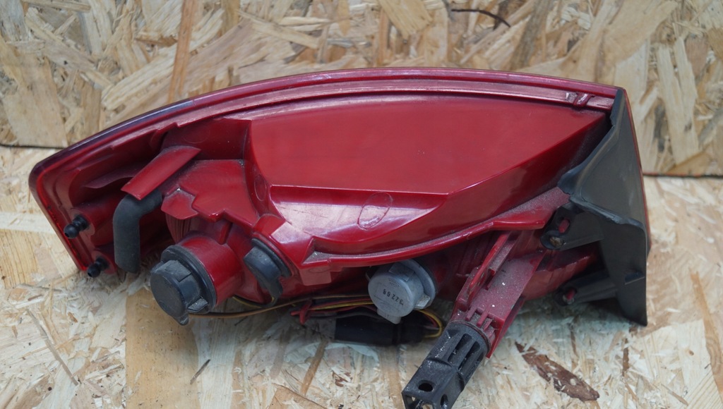 фото №6, Лампа правый задняя audi a5 8t coupe