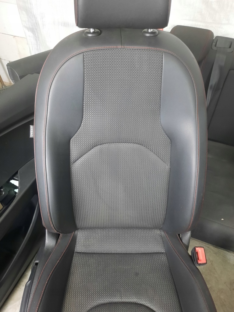 фото №6, Leon iii fr kombi сиденья заднее сиденье pół кожа `