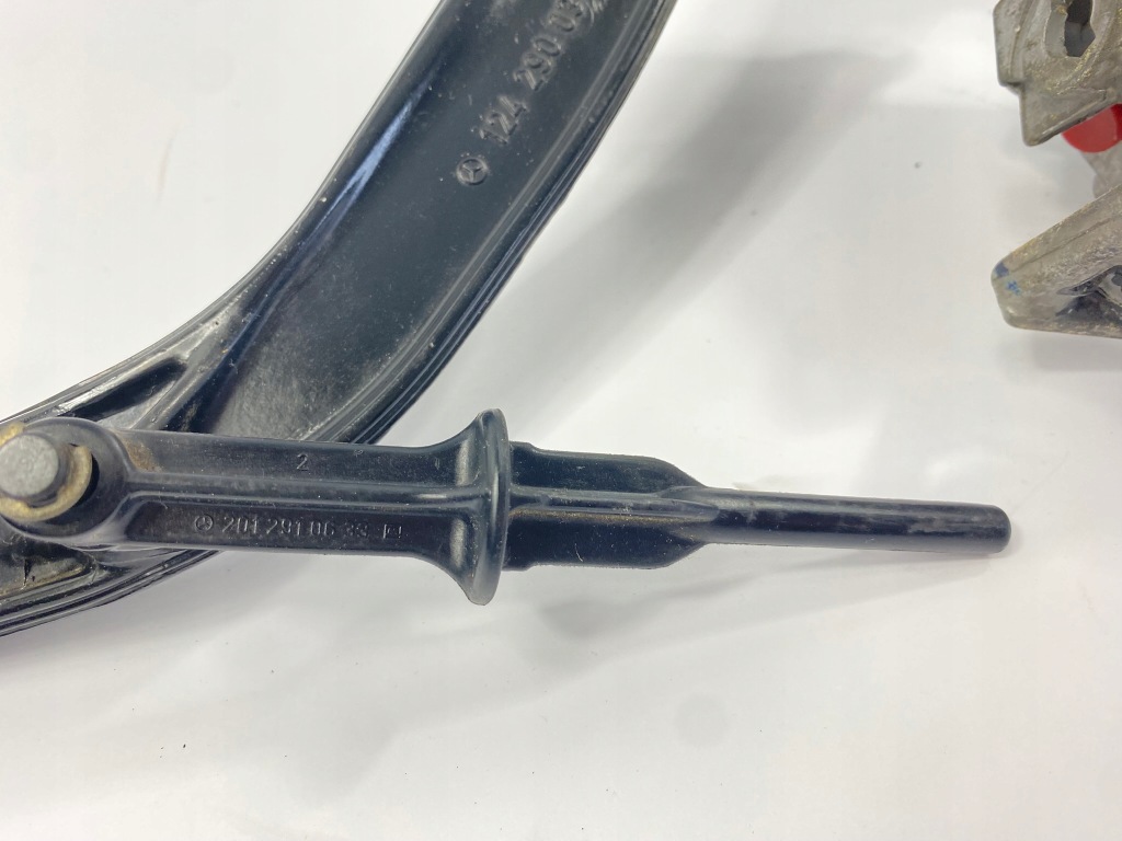 Педалі гальма зчеплення mercedes w124 w201 r129 1292900119 1242900316 Доставка