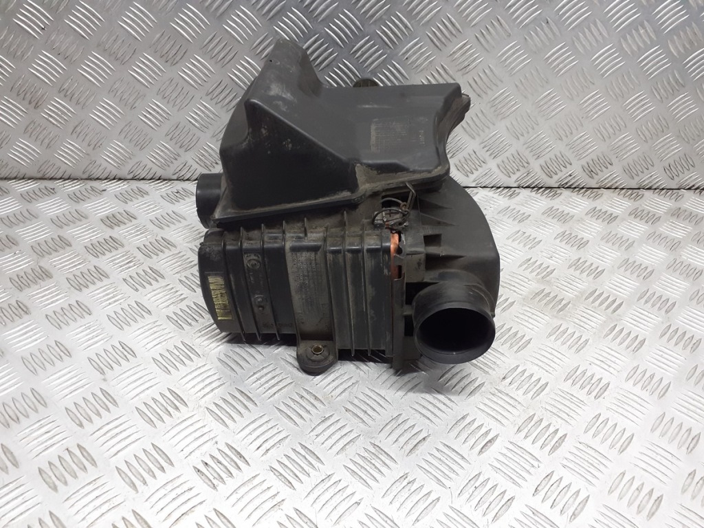 фото №1, Корпус фильтра воздуха alfa romeo 147 1.6