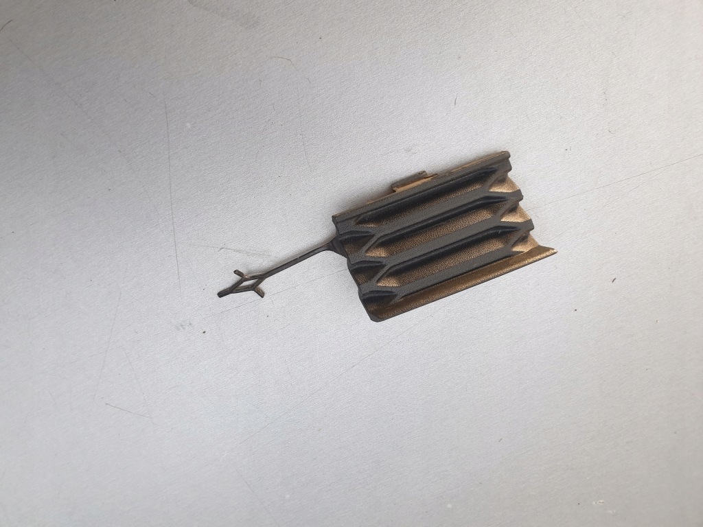 Купити Audi q7 ii s-line рестайлінг  2015-2018 заглушка бампера фаркоп задня ліва