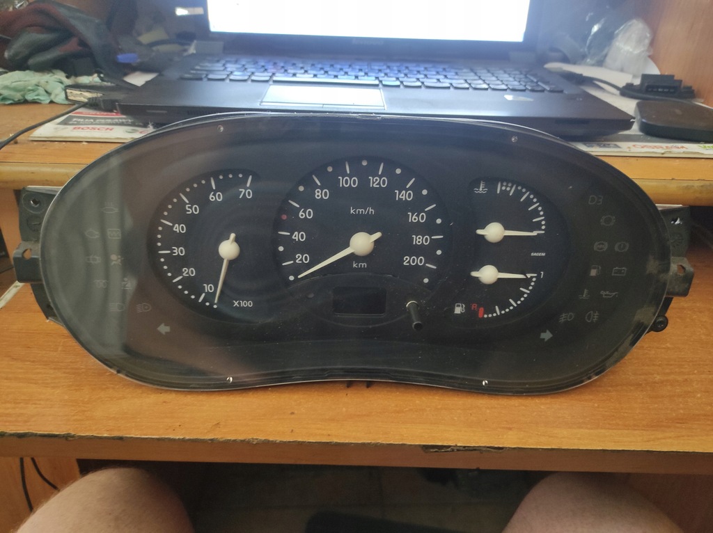 фото №1, 7700410432g счетчик приборы renault clio ii