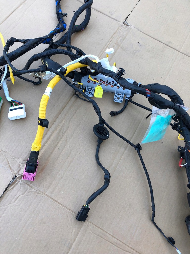 фото №7, Hyundai i30n i30 iii n lift 2020- джгут електропроводка салону 91510-s0030