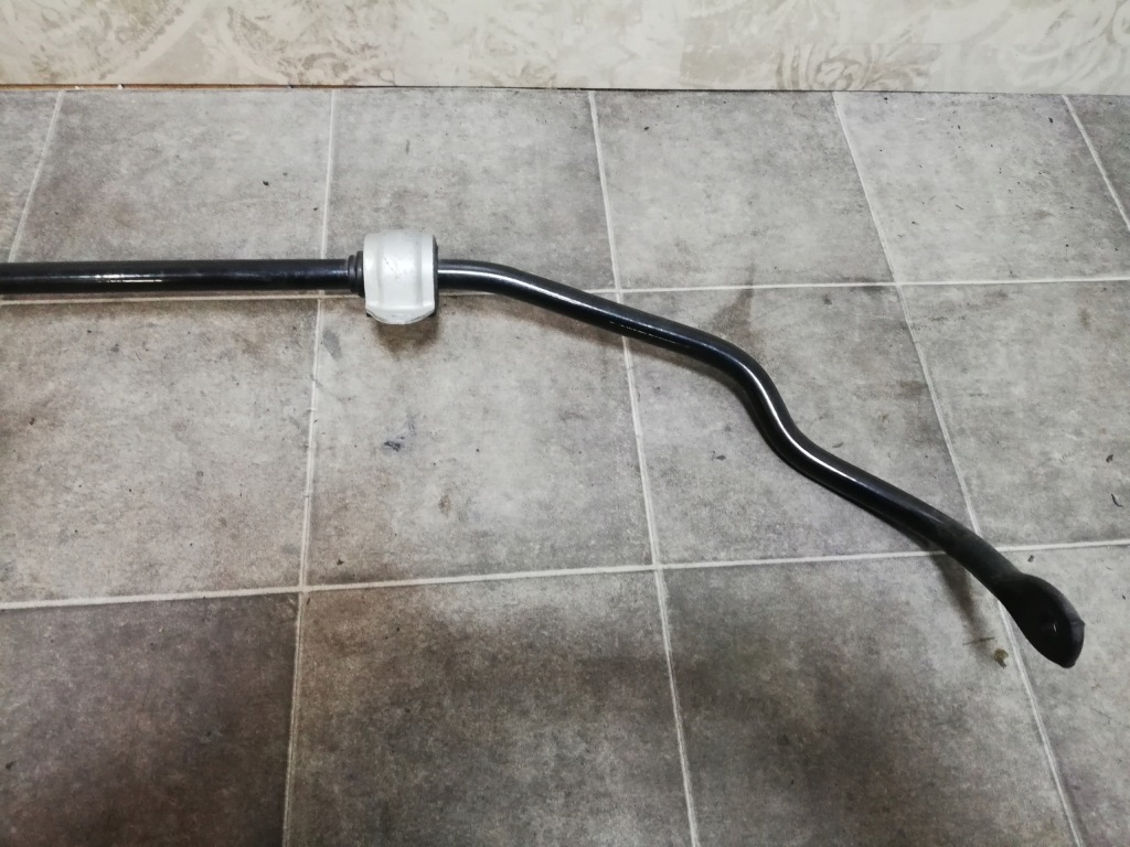 Стабилизатор задняя bmw x3 f25 x4 f26 в Украине