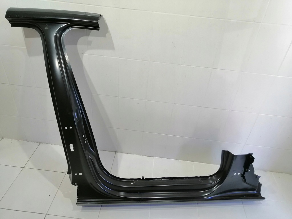 фото №1, Порог блок двигателя правый audi a4 b9 8w 8w9