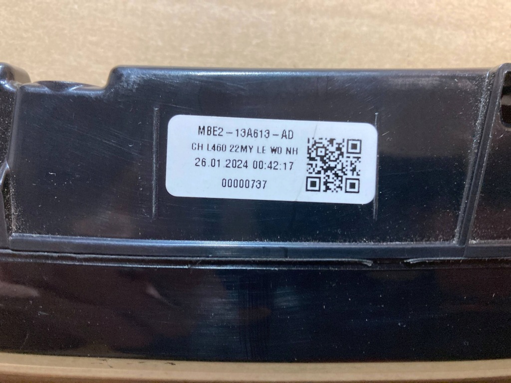 Land rover range rover l460 свет стоп mbe213a613ad с Разборки