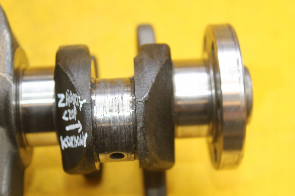 Wał колінчастий focus mk3 fiesta 1.0 ecoboost m1dd cm5g-6303-fb t46ac Недорого