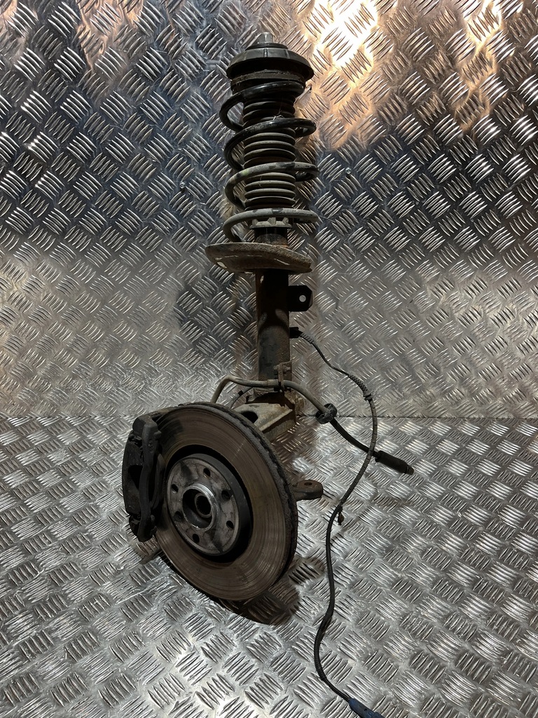 фото №1, Амортизационная стойка поворотный кулак левая левый перед opel crossland x 17- 1.2 thp