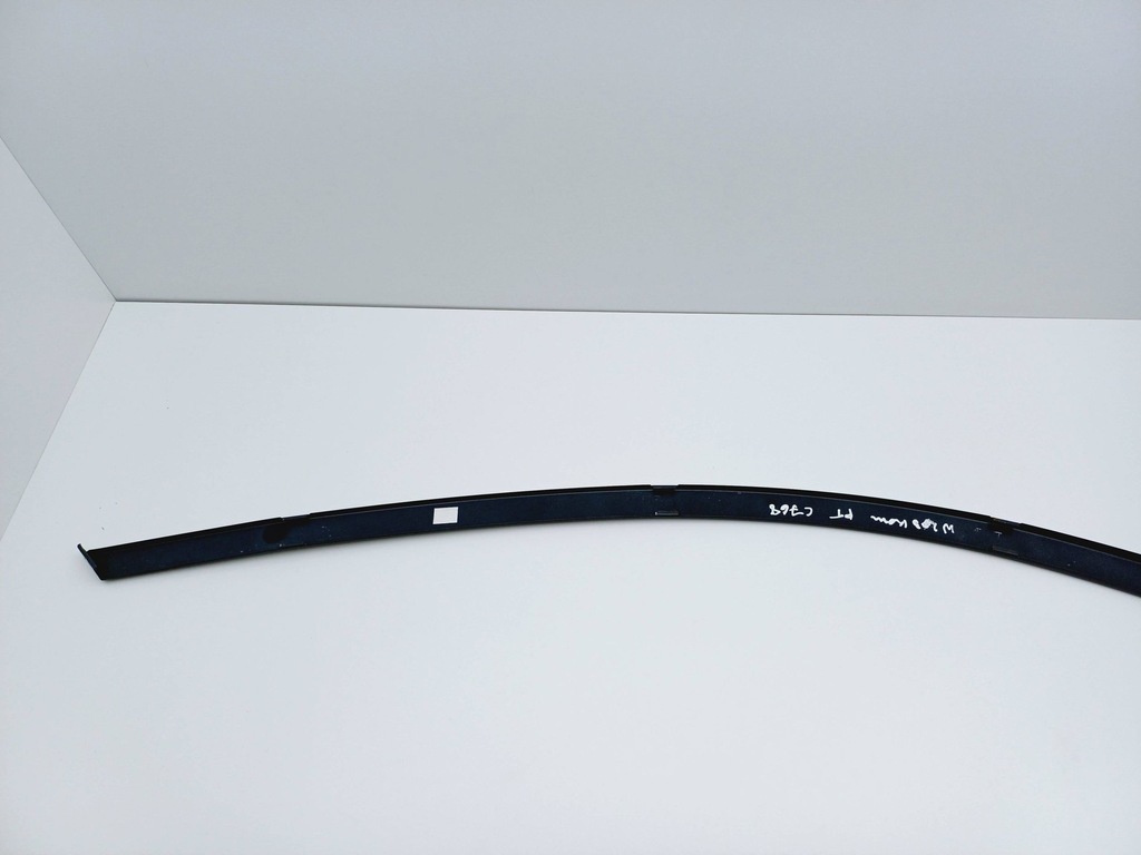 фото №10, Молдинг скло правий задня mercedes c w203 kombi nr174