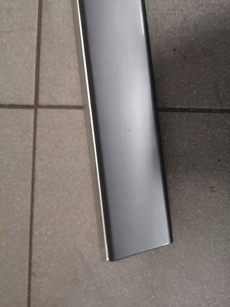 фото №5, Молдинг двері правий задня сіра audi a8 d2 4d0853962