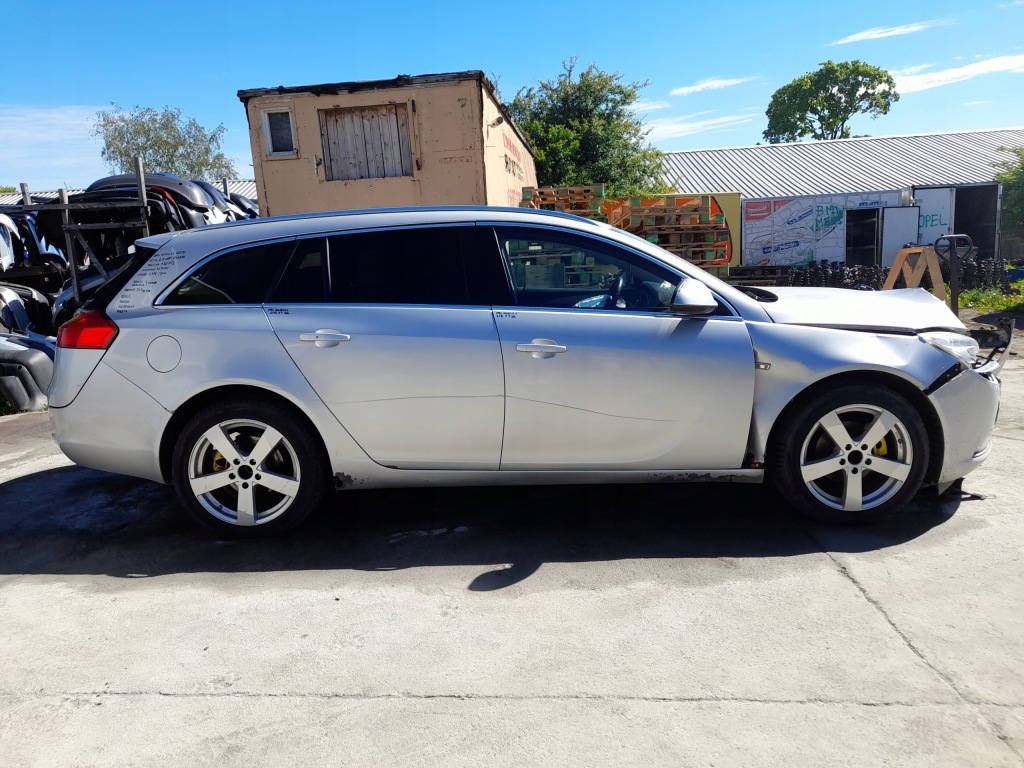 Opel insignia a двері праві перед праве передні z176 gan Київ