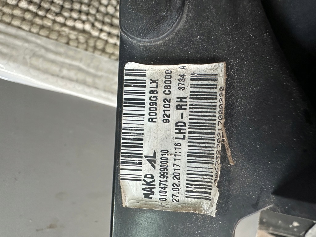 фото №15, Hyundai i20 ii lift права лампа звичайна оригінальна