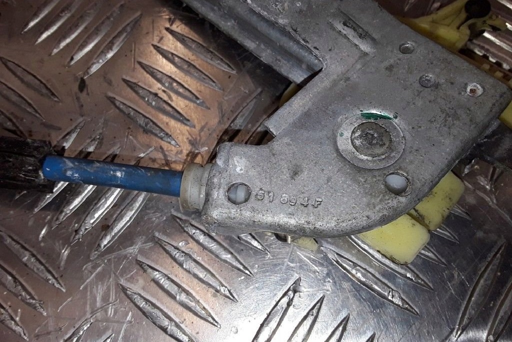 фото №7, Підйомник скло задніх лівих двері citroën xsara picasso n68 51894f