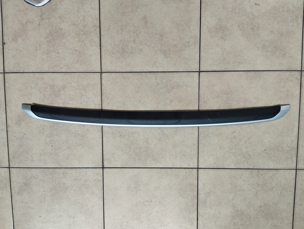 фото №1, Volvo xc40 2018- молдинг бампера хром задняя 31330392